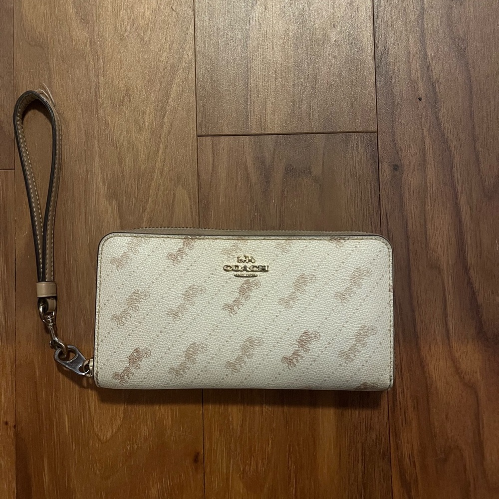 Coach Cream and Tan Clutch Wallet with Signature Pattern